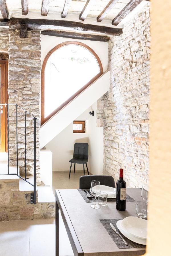 아시시 Loft Rustico In Centro Storico 아파트 외부 사진